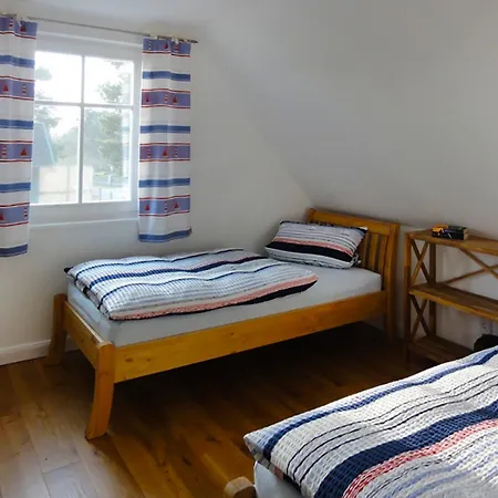 בית נופש Wiecker Landhus Fhh 2 *